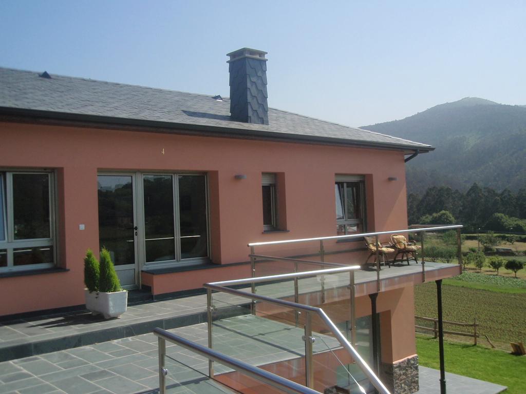 Apartamentos Arcos Del Esva Luarca Exteriör bild